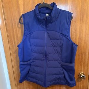 Lululemon Down for it All Vest  16-18